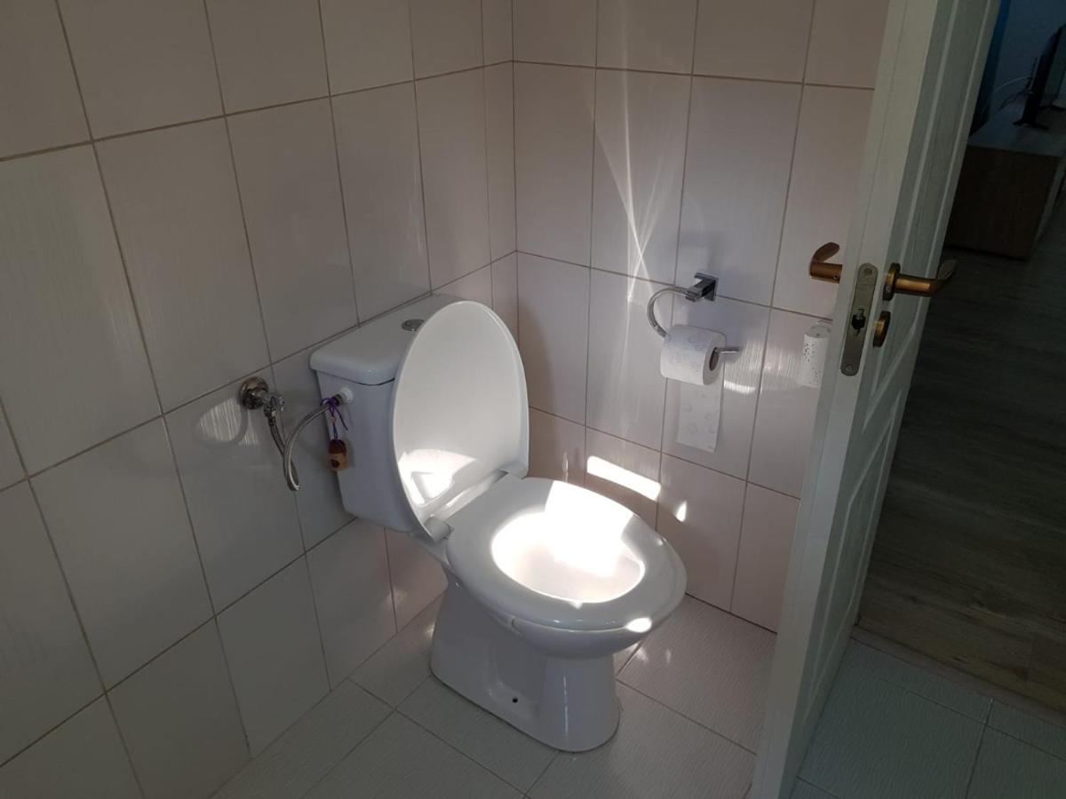 Apartament 8 Central Тиргу-Муреш Екстер'єр фото